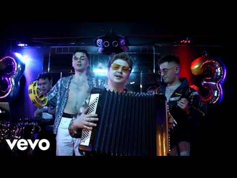 Deemz - I Took A Pill In Remiza ft. GOMBAO 33