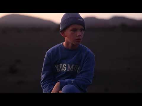 Kosmos - kampania Prosto Kids jesień/zima 23