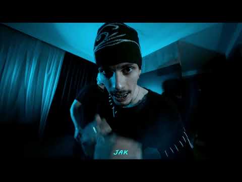 FLOEDILLA - JAGER DO REDBULLA FT. CZWARTYY