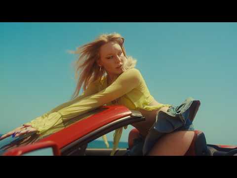 Filipek - La Casita ft. Karolina Stanisławczyk, Fade...